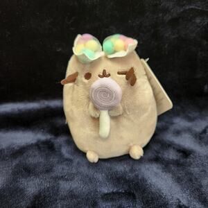 Gund Pusheen The Cat Cute Kitty With Candy Lollipop and Bow Keychain Plush 2020